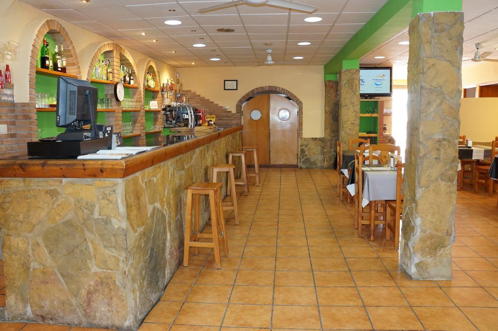 Camping Los Pinos Peñíscola Exterior foto