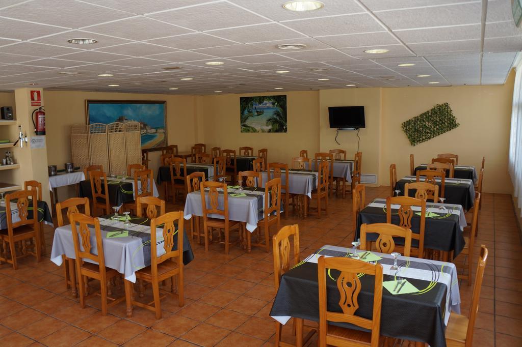 Camping Los Pinos Peñíscola Exterior foto