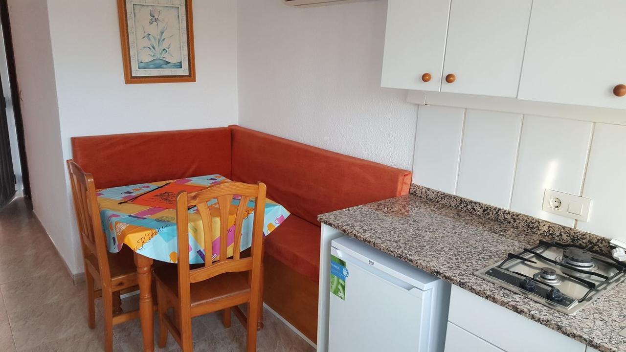 Camping Los Pinos Peñíscola Exterior foto